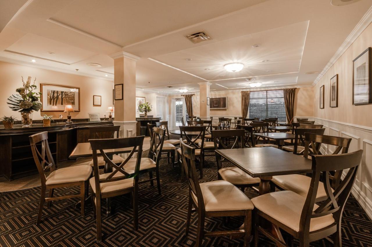 Le St-Martin Hotel & Suites Laval Exterior photo